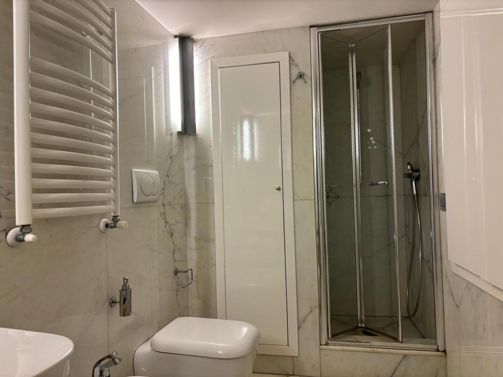 Modern Suite/loft * Rom